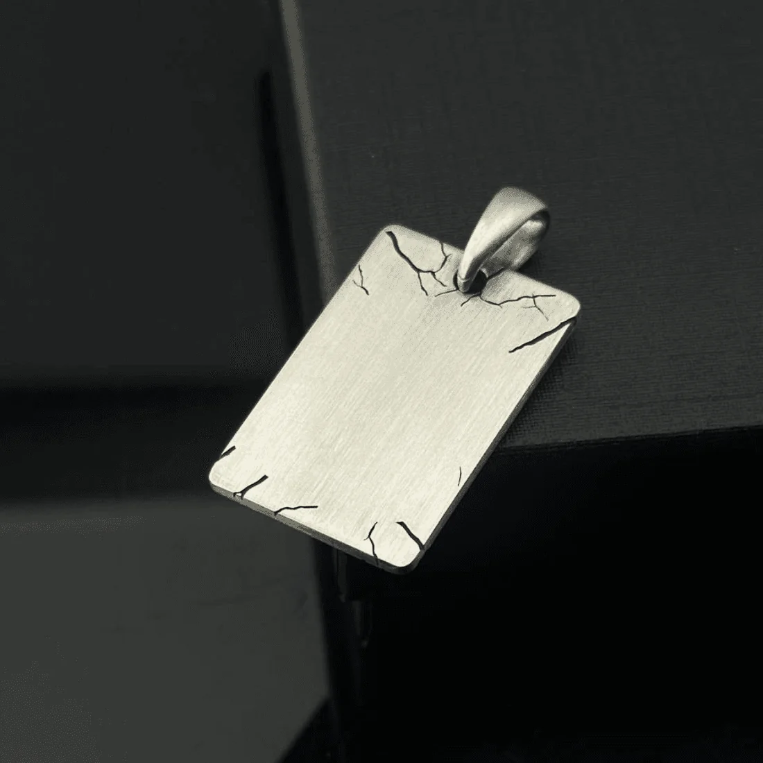 Срібний жетон без гравіювання в упаковці — основа під персональне замовлення