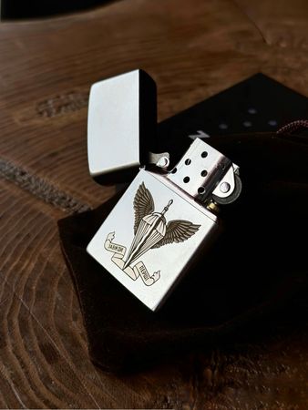 Zippo 207 Classic Street Chrome "ДШВ" - зображення 5