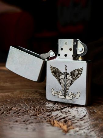 Zippo 207 Classic Street Chrome "ДШВ" - зображення 2