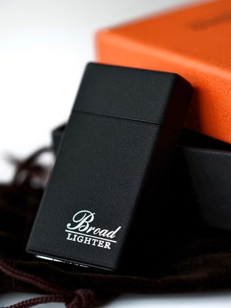 Запальничка Broad Lighter Black - зображення 1